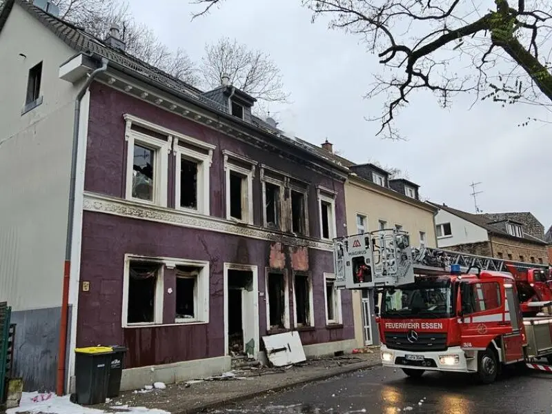 Nach Explosion in einem Mehrfamilienhaus in Essen