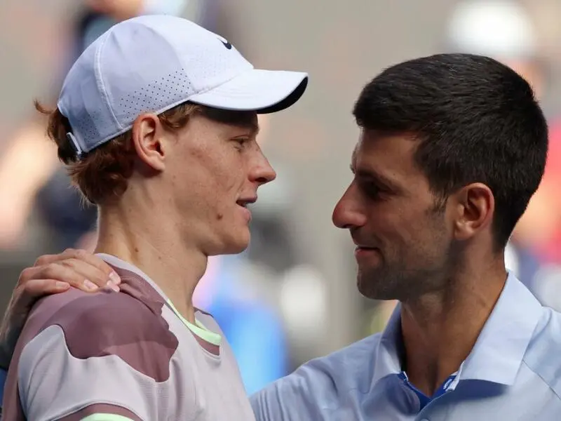 Jannik Sinner und Novak Djokovic