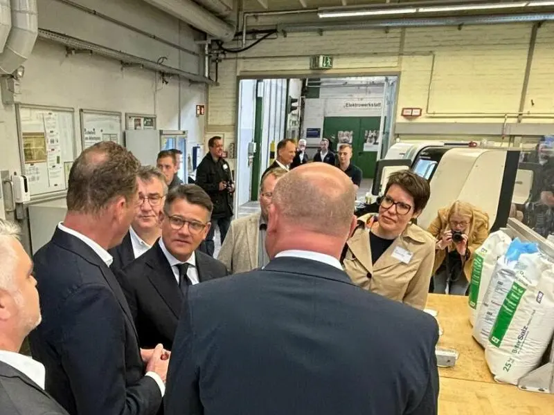Ministerpräsident Rhein besucht den Salzhersteller K+S