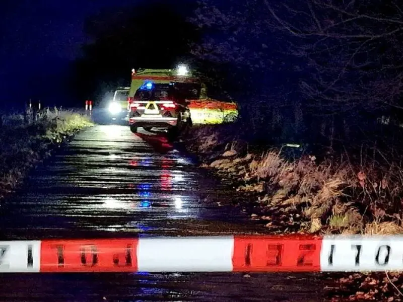 Totes Kleinkind in Auto in Mittenwalde entdeckt
