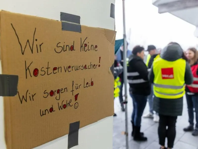 Warnstreik am Universitätsklinikum Gießen und Marburg