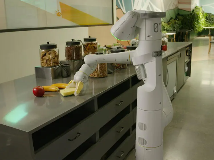 Neuer Google-Roboter mit Machine Learning versteht Dich ohne Befehle