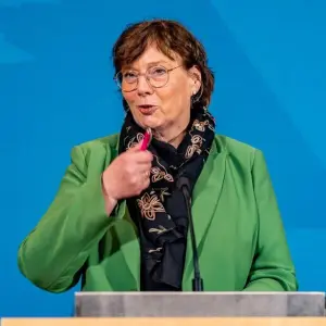 Ministerin Sütterlin-Waack