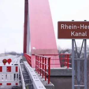 A42-Brücke über den Rhein-Herne-Kanal
