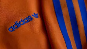 Adidas-Streifen