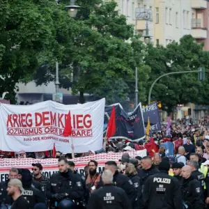 Revolutionäre 1. Mai-Demo in Berlin