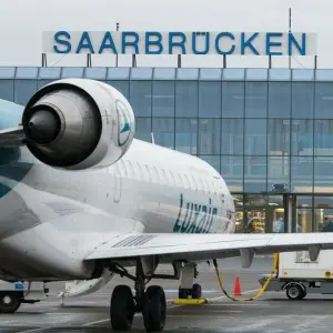 Flughafen Saarbrücken