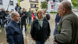 Hochwasser im Saarland - Bundeskanzlerbesuch