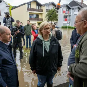 Hochwasser im Saarland - Bundeskanzlerbesuch