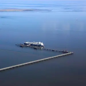 Luftaufnahme des bestehenden LNG-Terminals Wilhelmshaven