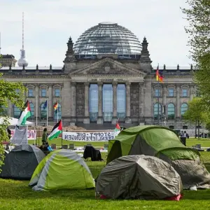 Pro-Palästina-Protestcamp vor Bundestag
