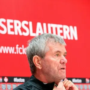 Vorstellung Friedhelm Funkel beim 1. FC Kaiserslautern