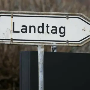 Schild Landtag