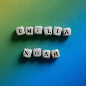 Überall Emilias und Noahs