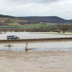 Hochwasser in Niedersachsen - Hochwasserrückhaltebecken
