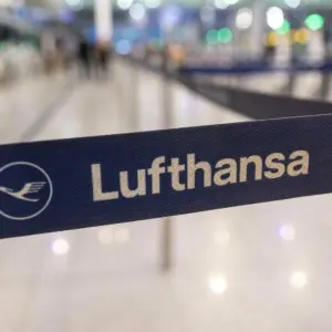 Streik des Lufthansa Kabinenpersonals - München