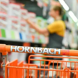 Hornbach Holding