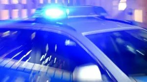Blaulicht auf einem Polizeiauto