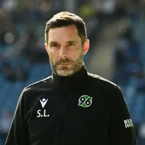 Trainer Stefan Leitl von Hannover 96
