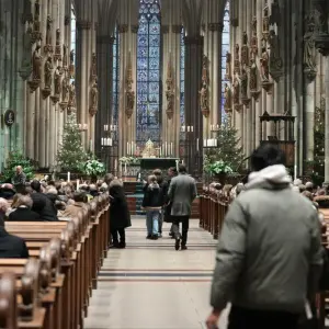 Pontifikalamt im Kölner Dom