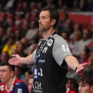 HSV-Trainer Jansen