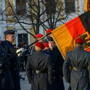 Feierliches Gelöbnis von Rekruten auf dem Domplatz in Magdeburg