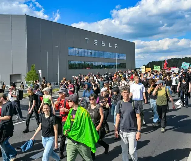 Protest gegen Tesla - Grünheide