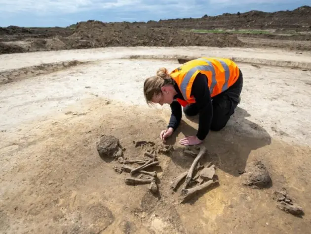 6000 Jahre alte Totenhütten in Sachsen-Anhalt gefunden