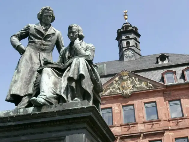 Brüder Grimm-Denkmal in Hanau