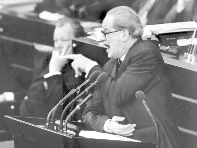 Herbert Wehner im Bundestag