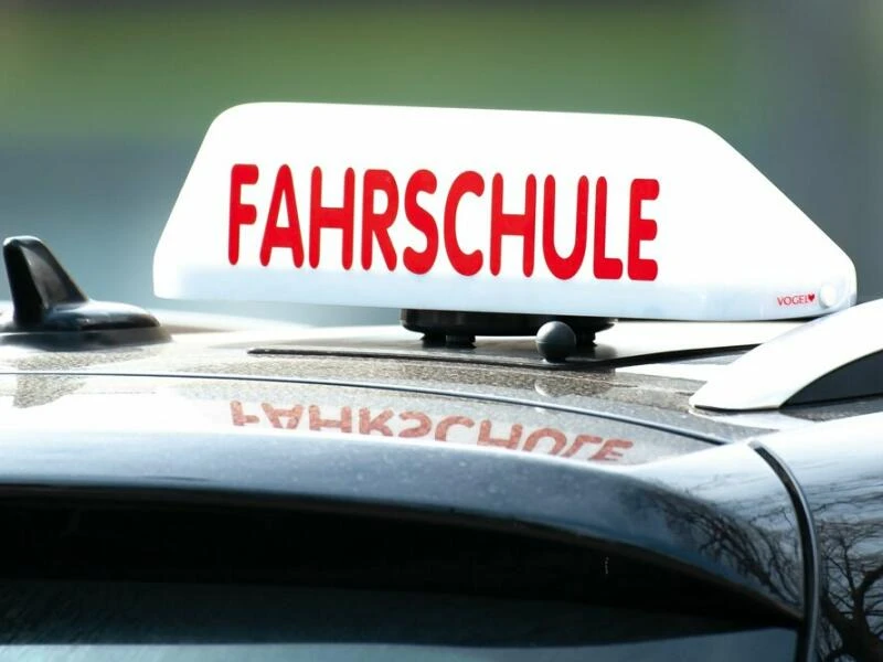 Zurück hinters Steuer: So frischen Sie die Fahrkompetenz auf