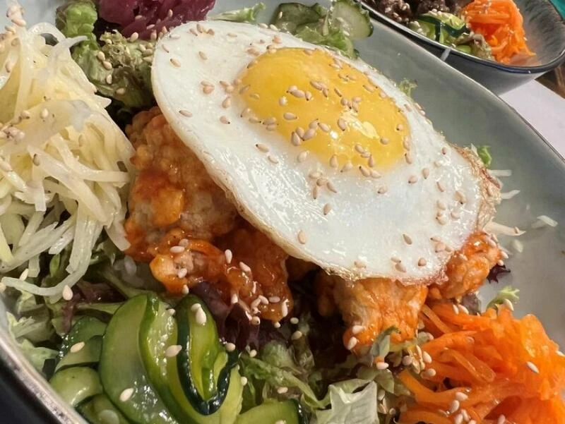 Koreanisches Essen - Bibimbap