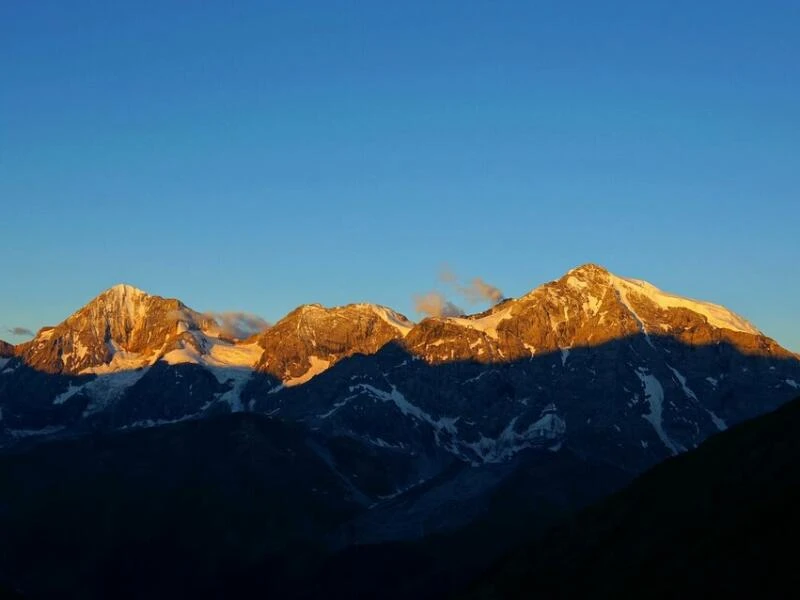 Höhen-Wanderweg rund um den Ortler in Südtirol