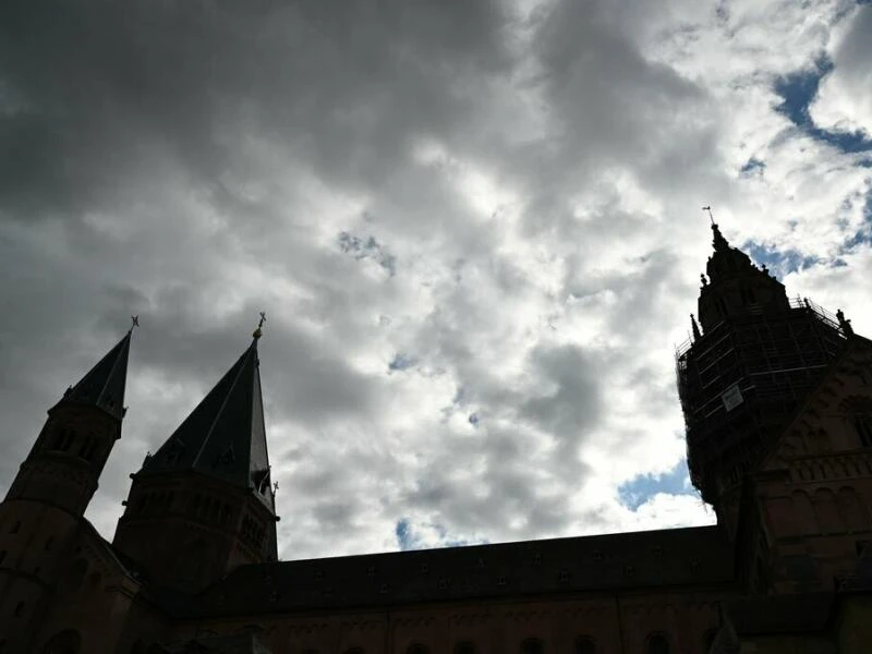 Wechselnde Bewölkung in Rheinland-Pfalz und Saarland erwartet.