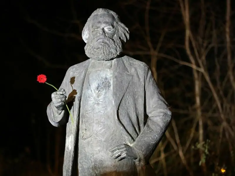 Karl-Marx-Statue in Neubrandenburg