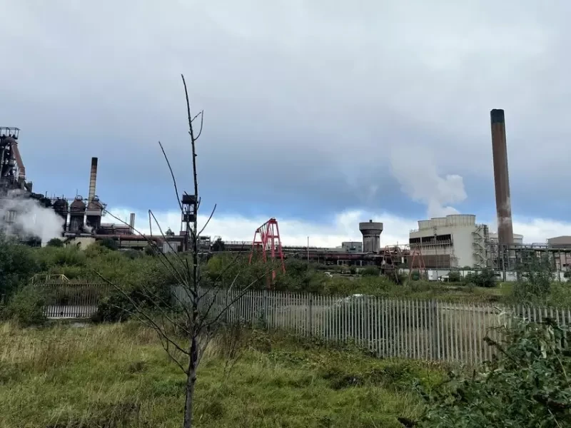 Hochofen von Tata Steel in Port Talbot stellt die Produktion ein