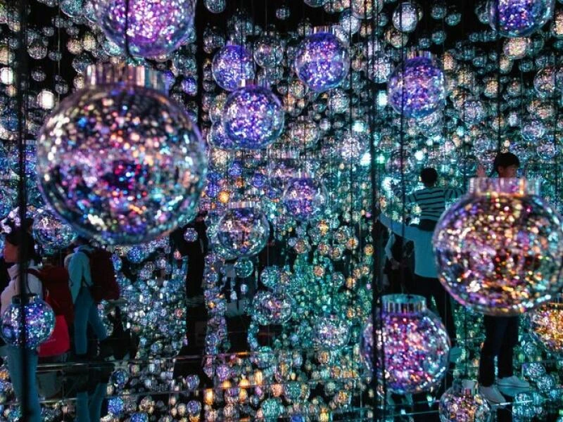 teamLab-Installation «Bubble Universe»