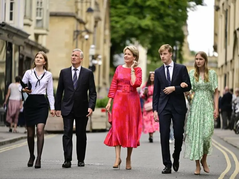 Kronprinzessin von Belgien feiert Abschluss in Oxford