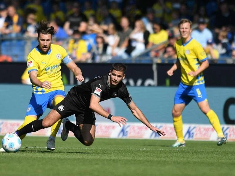 Eintracht Braunschweig - SpVgg Greuther Fürth