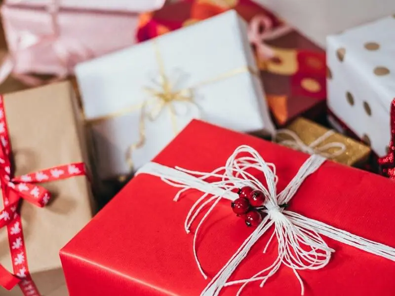 Rückgabe von Weihnachtsgeschenken: Das sind Ihre Rechte beim Online-Kauf