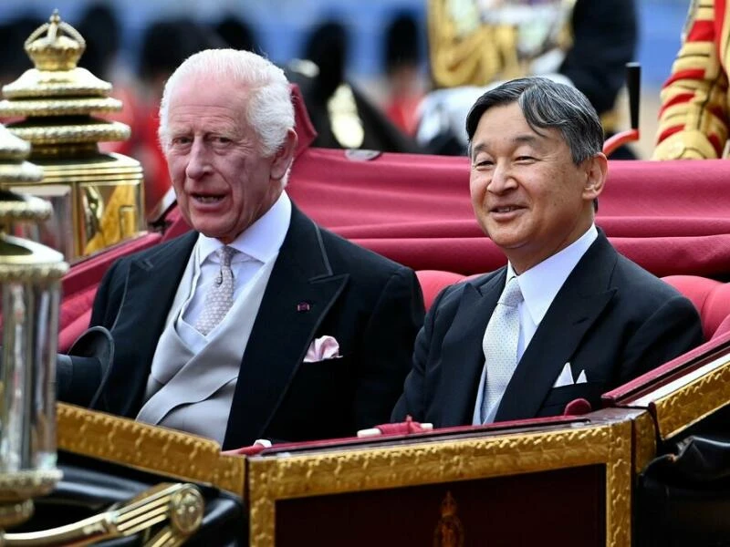 Japanisches Kaiserpaar zu Besuch in Großbritannien