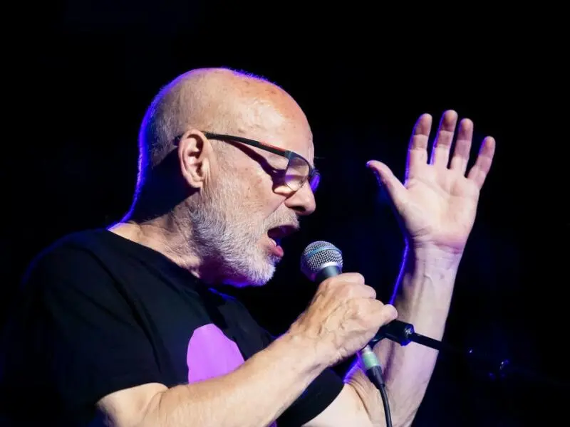 Brian Eno in der Berliner Philharmonie