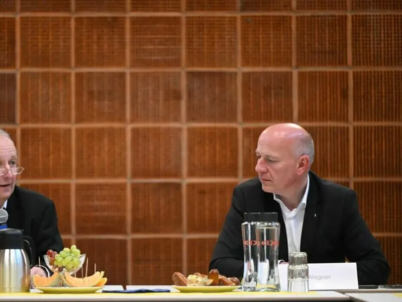 Gemeinsame Sitzung Berliner Senat mit Kirchenleitung EKBO