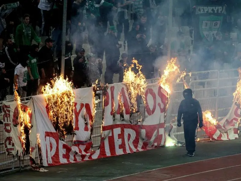 Fans in Griechenland