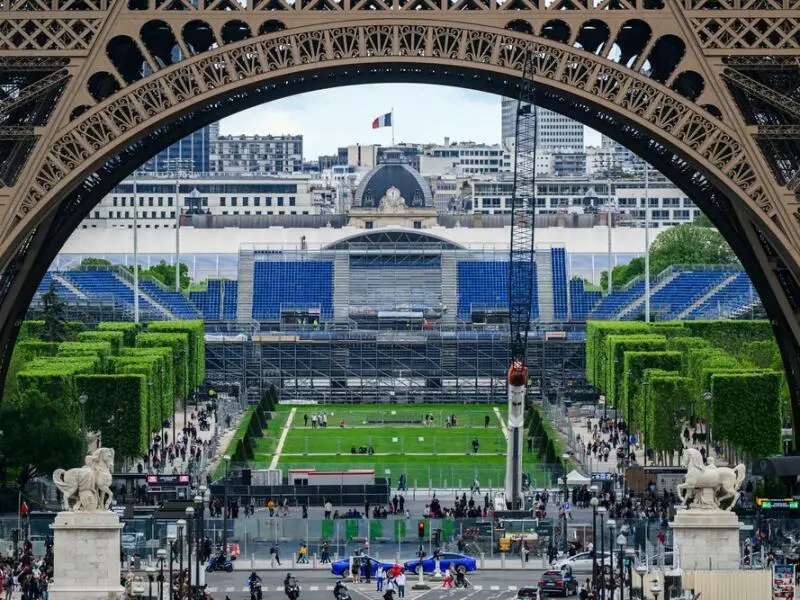 Tribünen auf dem Champ de Mars Paris