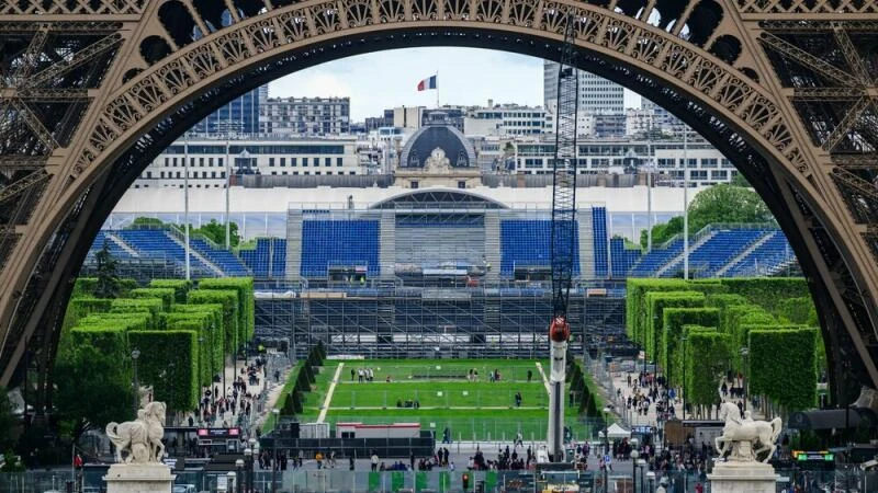 Tribünen auf dem Champ de Mars Paris