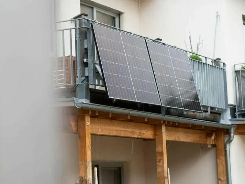 Eine Balkonsolaranlage