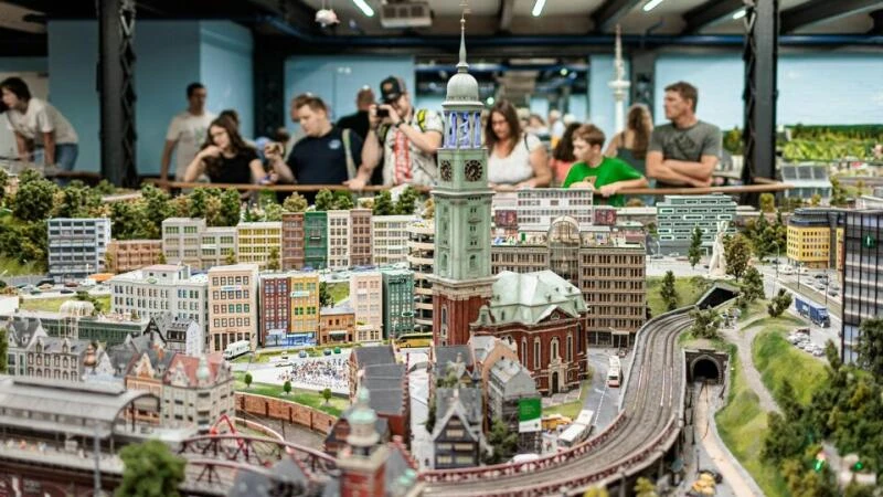 Besucher im Miniaturwunderland