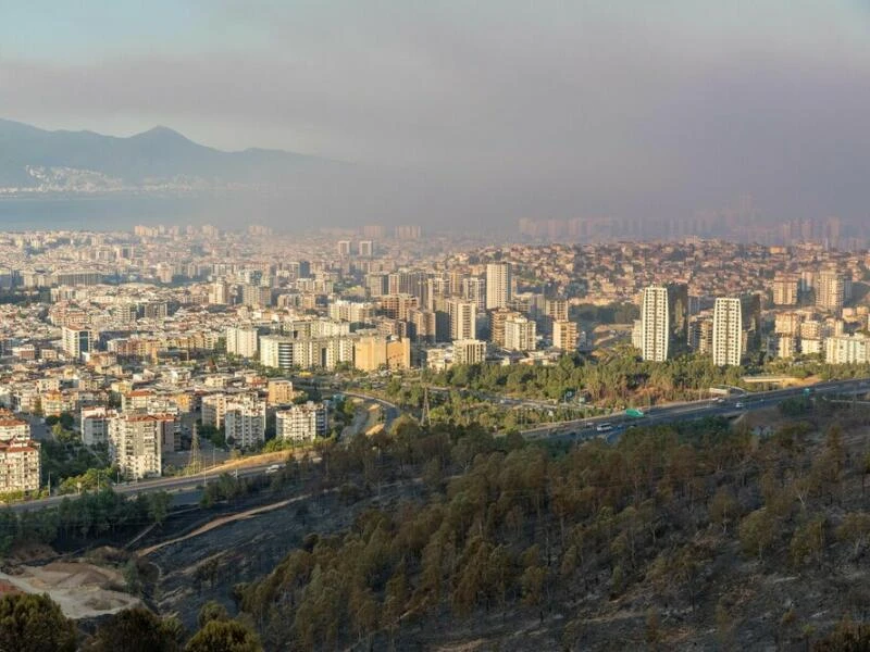 Waldbrände bei Izmir