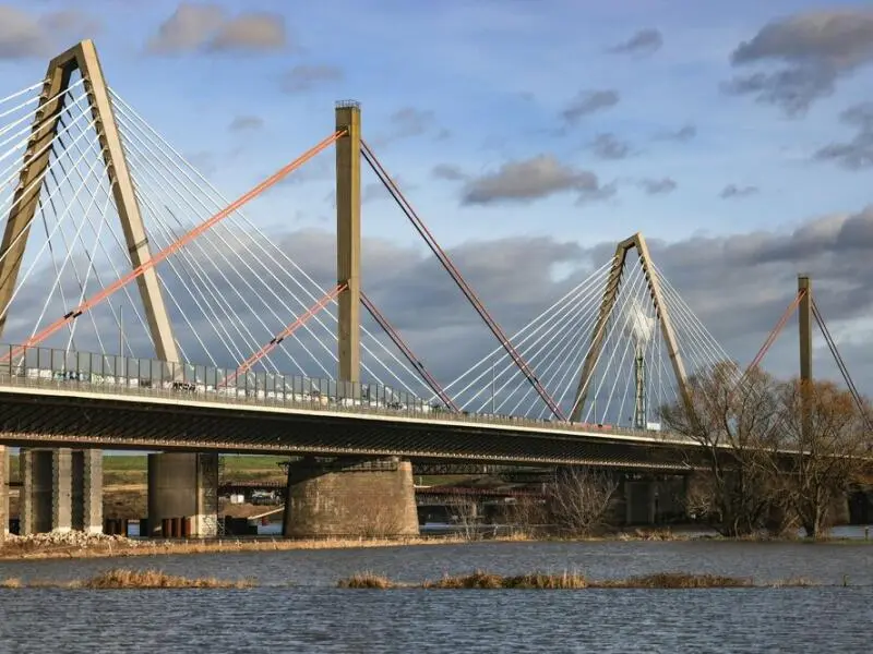 Autobahnbrücke Leverkusen